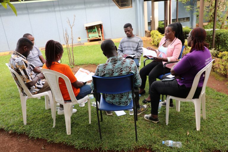 Kataza Growth Guides Trained to Guide Couples Toward Transformation