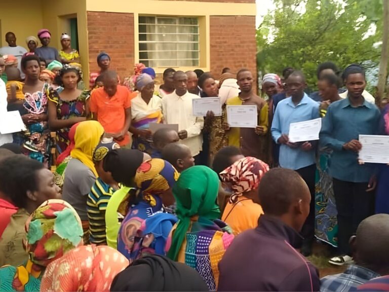 Redefining Masculinity, Strengthening Families, and Building Peace in Rwanda Redefining Masculinity, Strengthening Families, and Building Peace in Rwanda